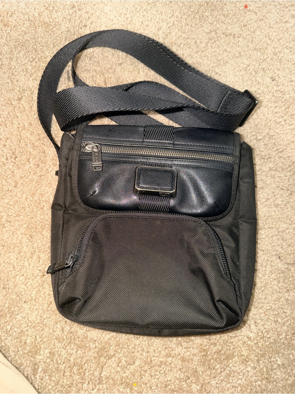 TUMI Black Crossbody‎ Messenger Travel Bag Nylon & Leather Trim Adjustable Strap